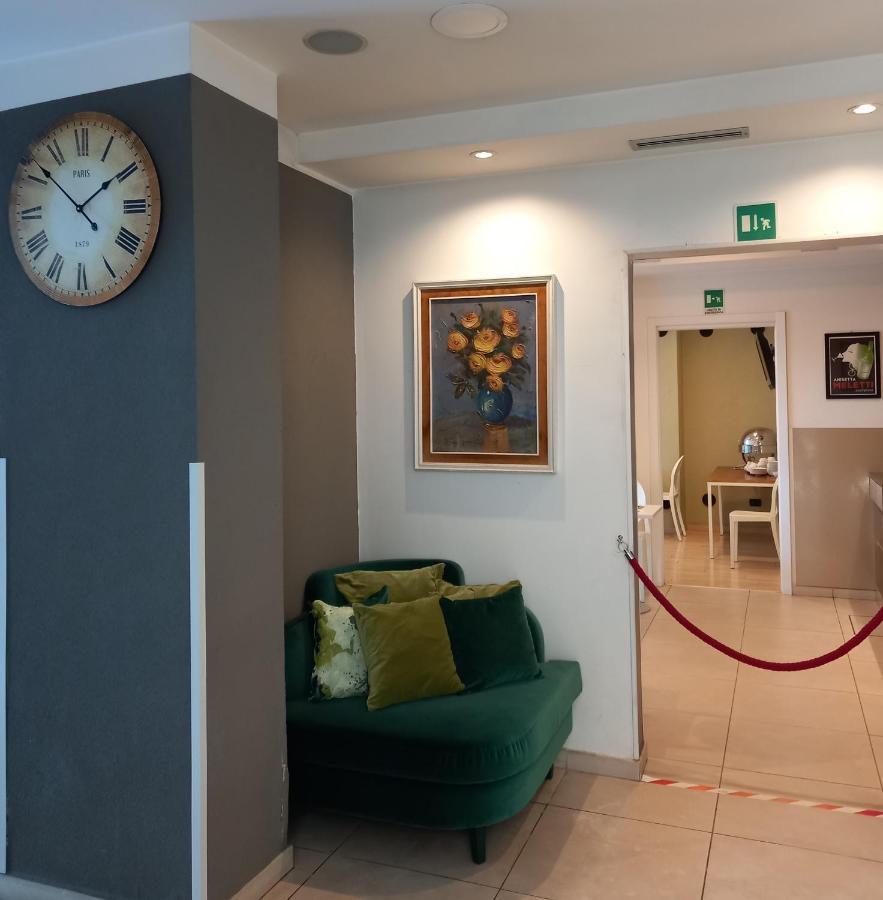 רומא Hotel Aniene מראה חיצוני תמונה