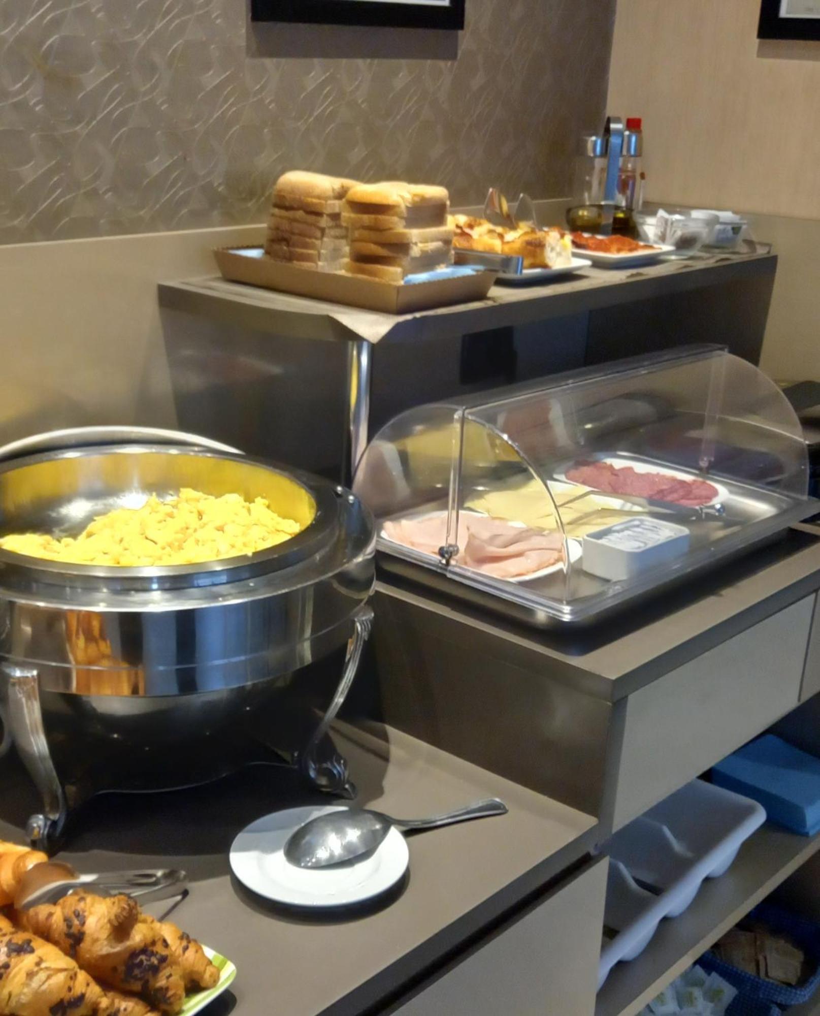 רומא Hotel Aniene מראה חיצוני תמונה